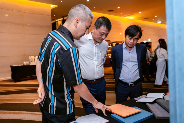 BST Mộc (Gỗ Minh Long) - sản phẩm gỗ màu đầu tiên tại thị trường Việt Nam đáp ứng tiêu chuẩn phát thải formaldehyde E0 đã thu hút được nhiều sự quan tâm tại hội thảo M Series