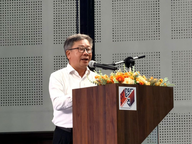 Ông Hà Thúc Viên, Phó Hiệu trưởng Trường Đại học Việt Đức