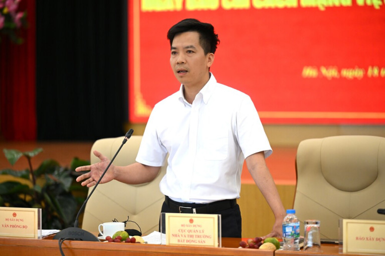 Ông Hà Quang Hưng, Phó Cục trưởng Cục Quản lý nhà và TTBĐS