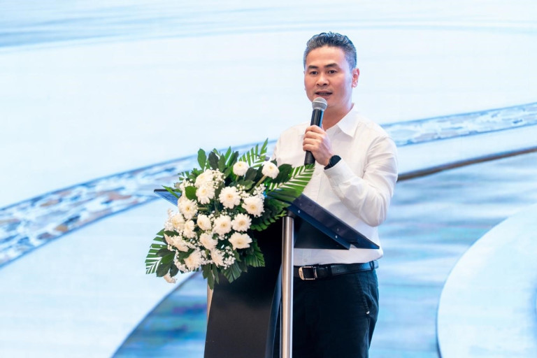 Ông Lê Tiến Dũng – Tổng Giám đốc Công ty cam kết sẽ tiếp tục lấy khách hàng làm trung tâm