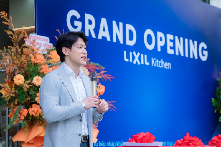 Ông Hisayoshi Aoki phát biểu tại sự kiện