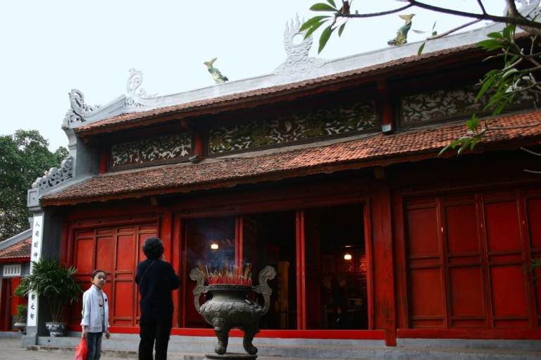 Đền Ngọc Sơn