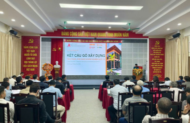 Hội thảo khoa học “Kết cấu gỗ trong xây dựng – Tiêu chuẩn, ứng dụng & kinh nghiệm quốc tế” quy tụ bảy tham luận của các chuyên gia Việt Nam, New Zealand và Nhật Bản.