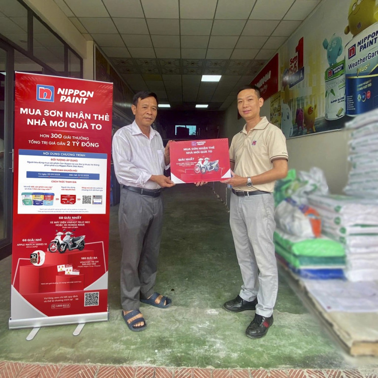 Hàng trăm gia đình Việt may mắn trúng thưởng trong chương trình “Mua sơn nhận thẻ – Nhà mới quà to” 2025