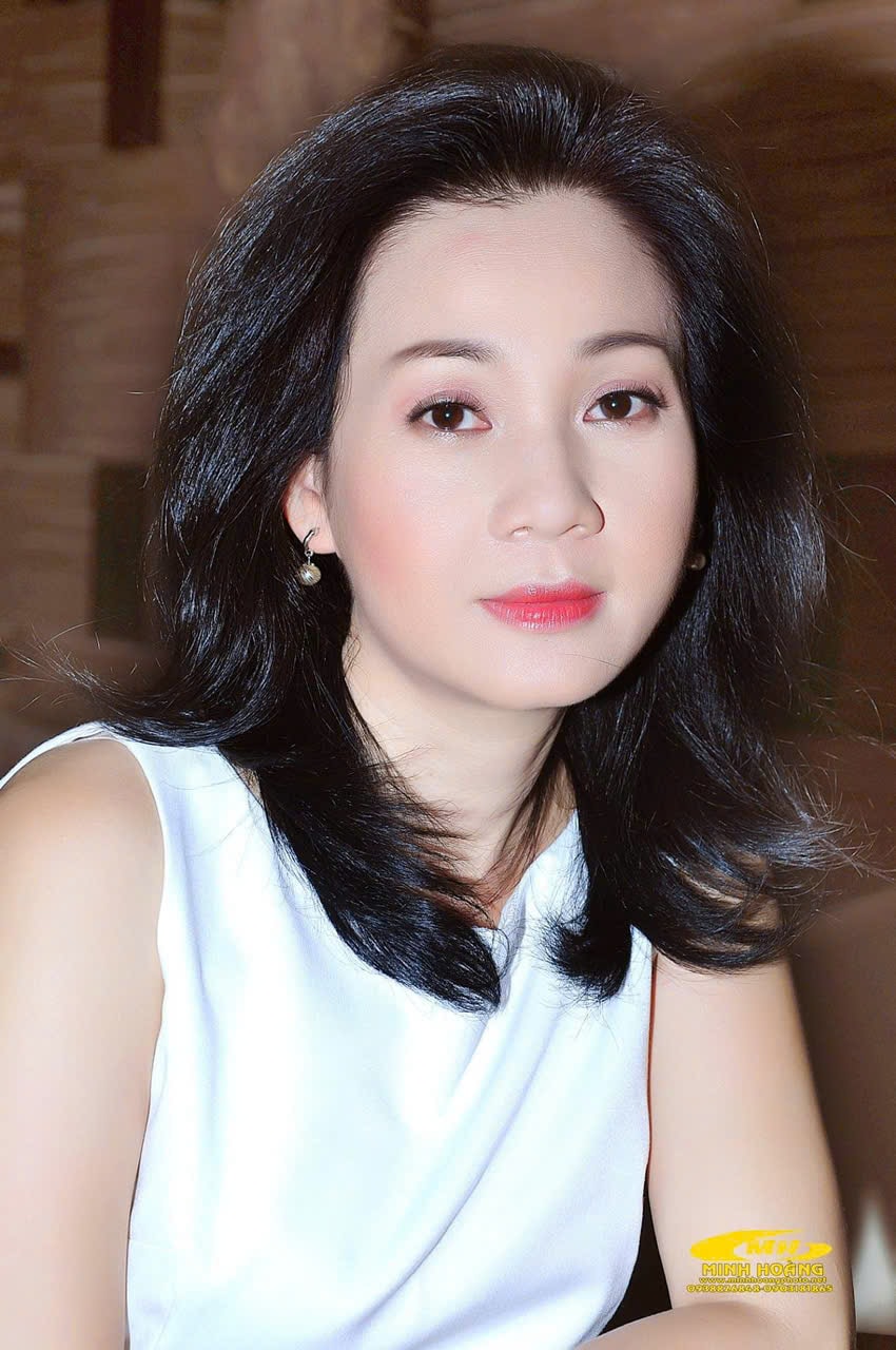 Hoàng Trinh
