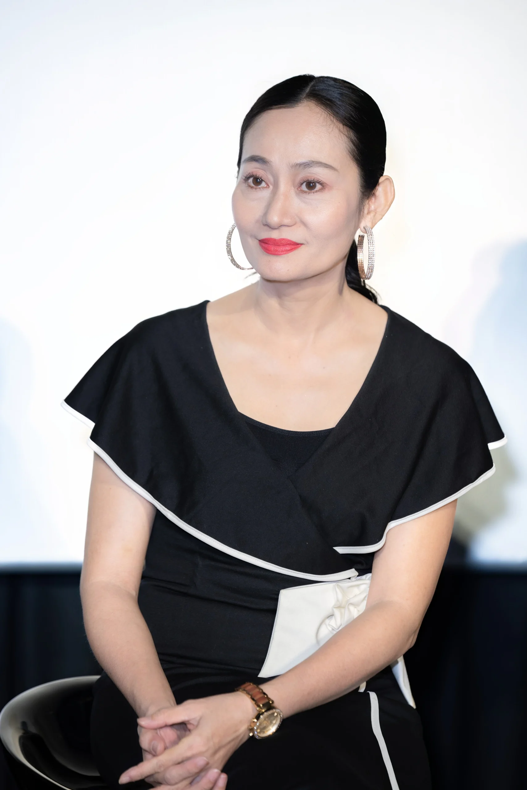 NSUT Hạnh Thuý
